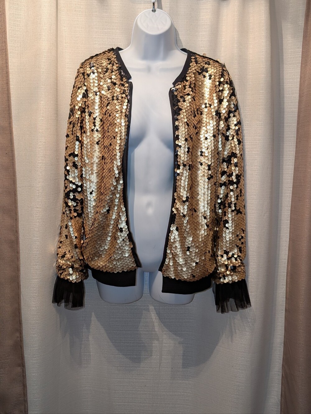 art class Black and Gold Sequin Blazer Jacket